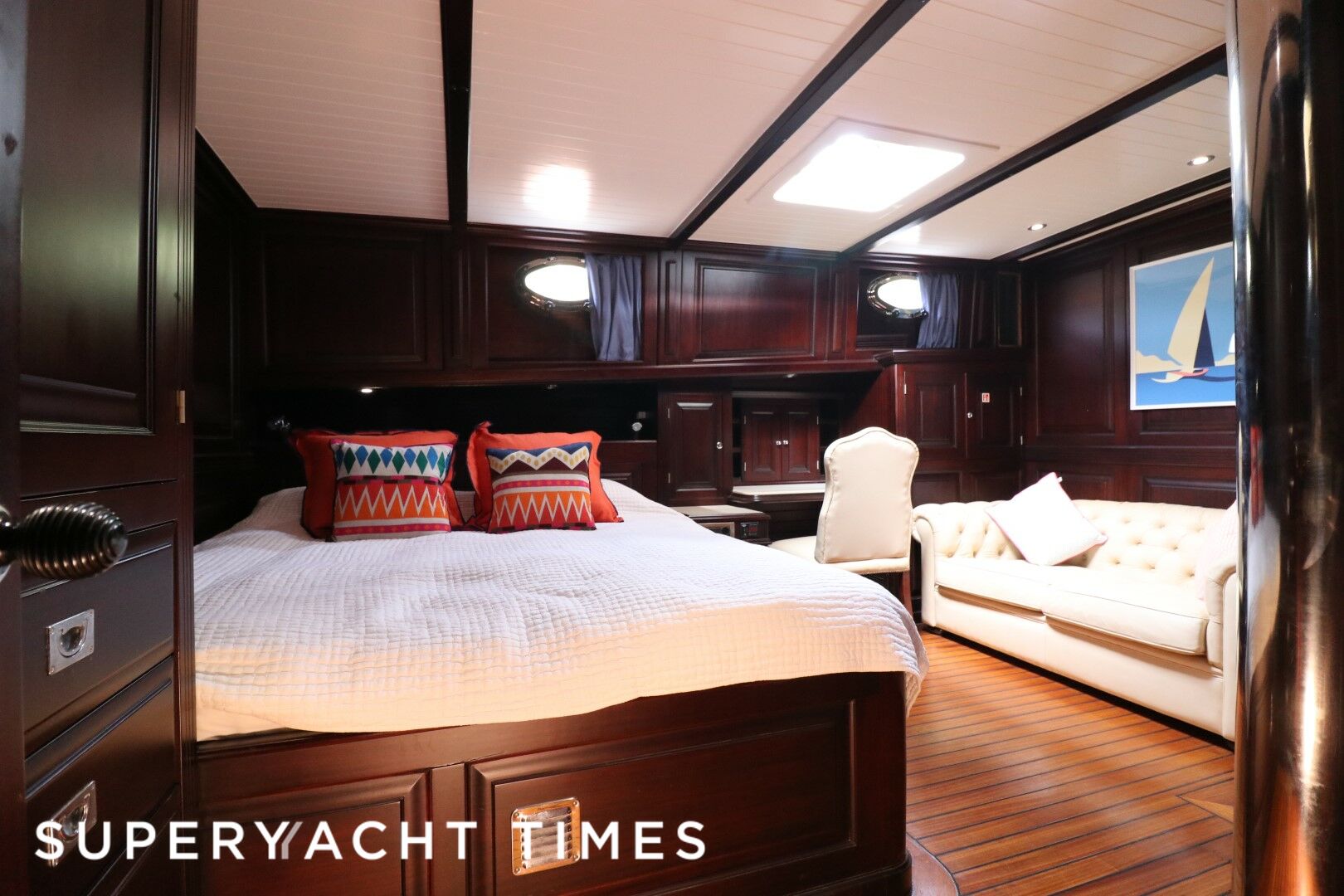 Lady Lorraine yacht stateroom