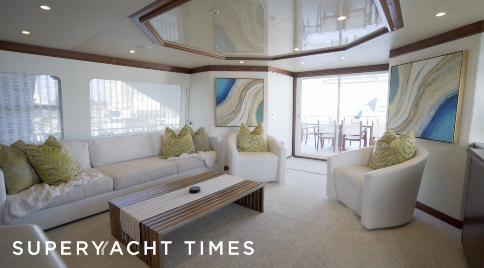 At Last yacht saloon