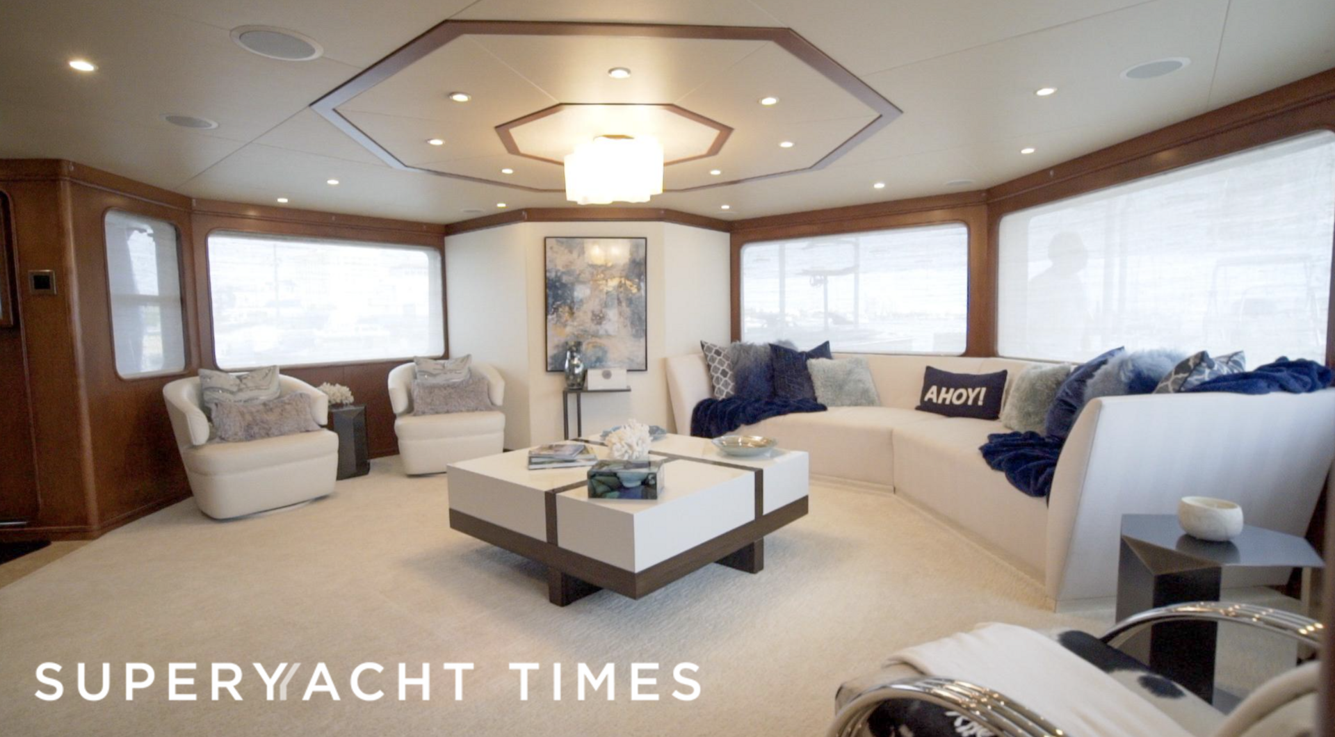 At Last yacht saloon