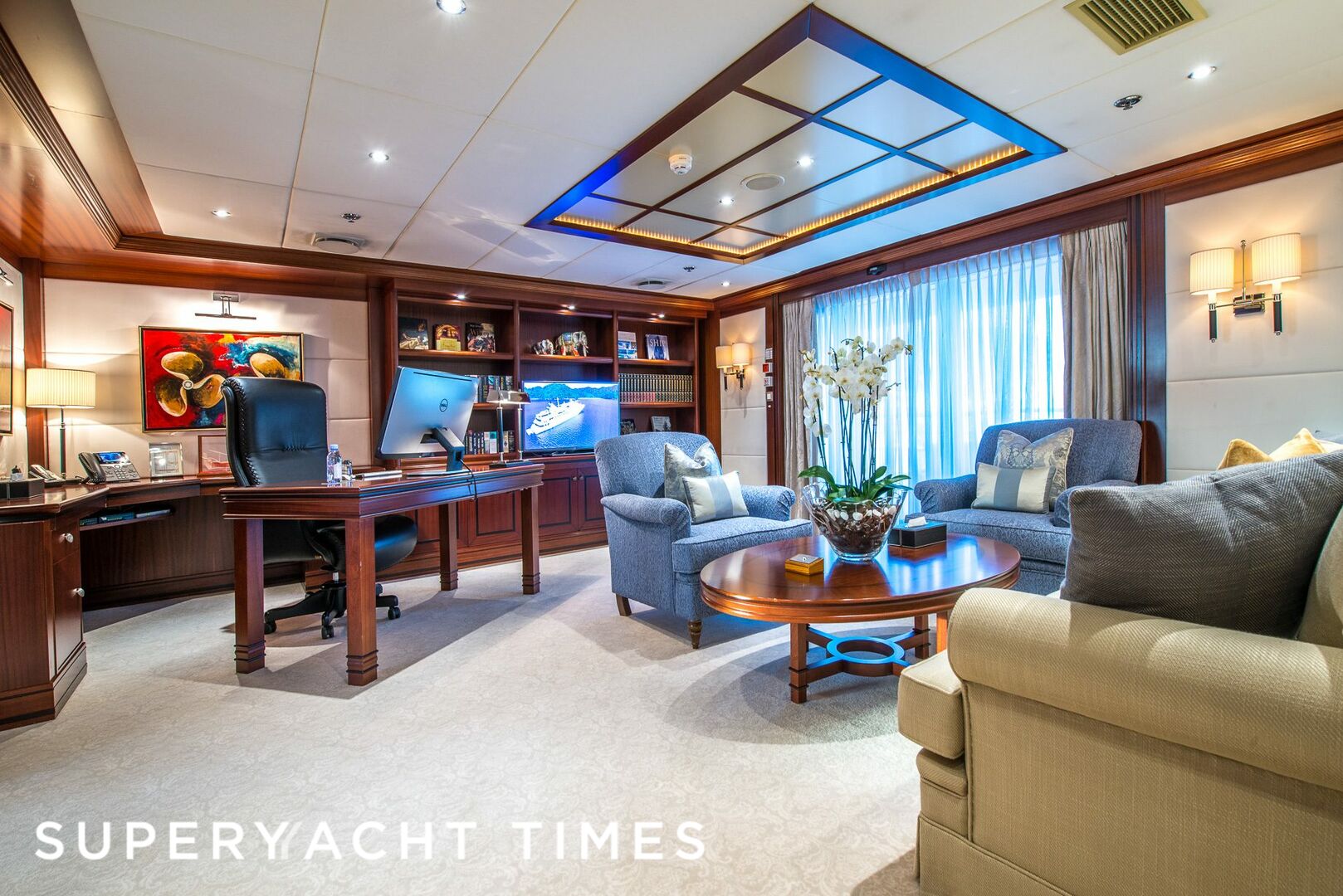 Lauren L yacht saloon