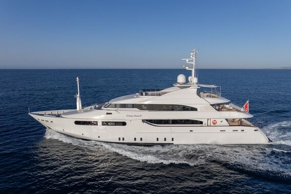 Titian Pearl yacht cruising