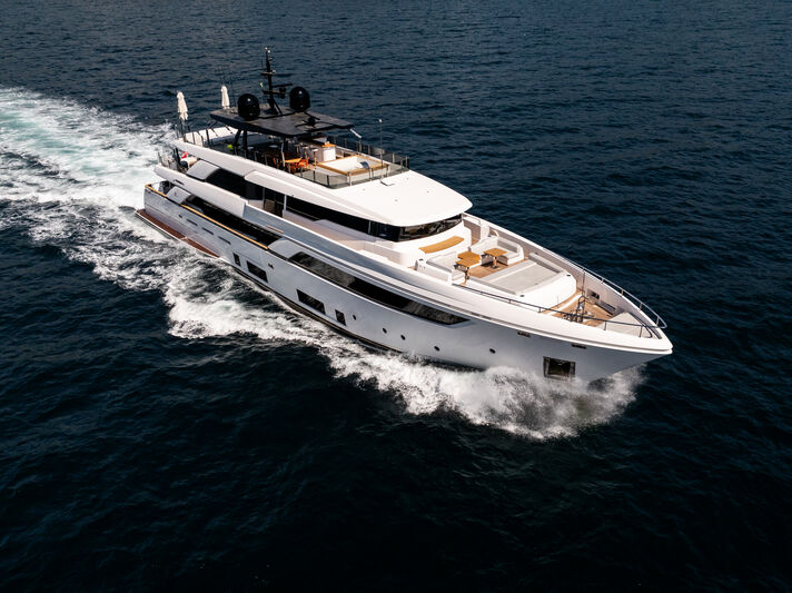 42m Custom Line yacht Asante sold