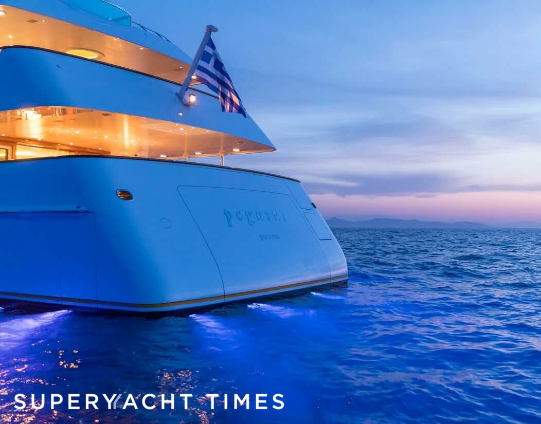 洋書 THE WORLD'S MOST EXTRAORDINARY YACHTS 洋書 THE WORLD'S MOST EXTRAORDINARY YACHTS 洋書 THE WORLD'S