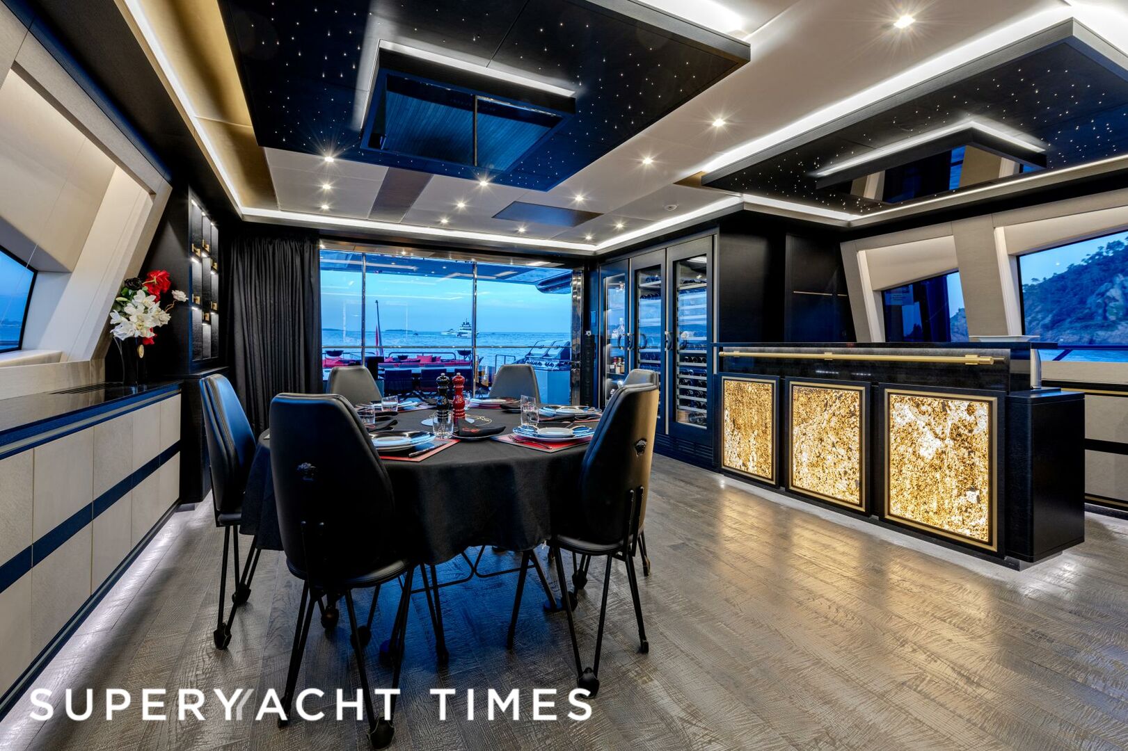 Black Legend yacht saloon