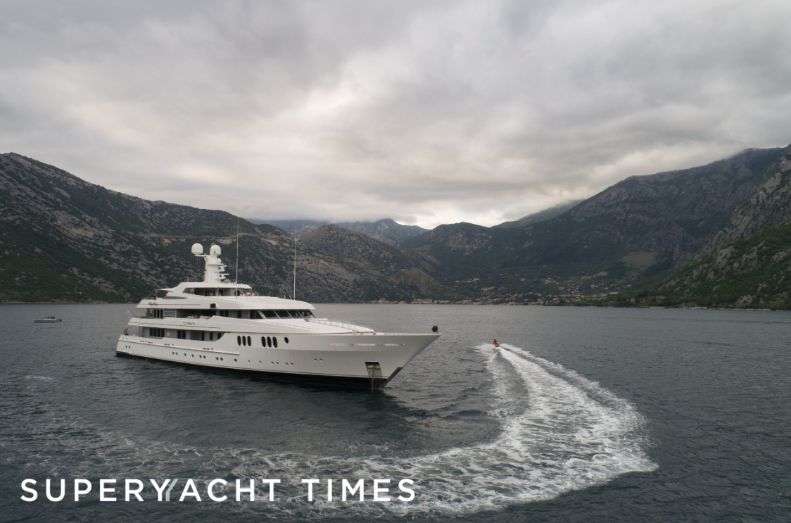 Trident yacht aerial