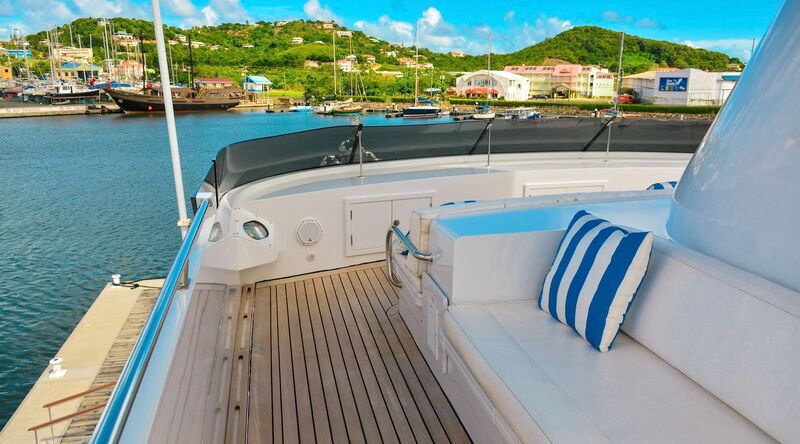 Lady sandals yacht price clearance