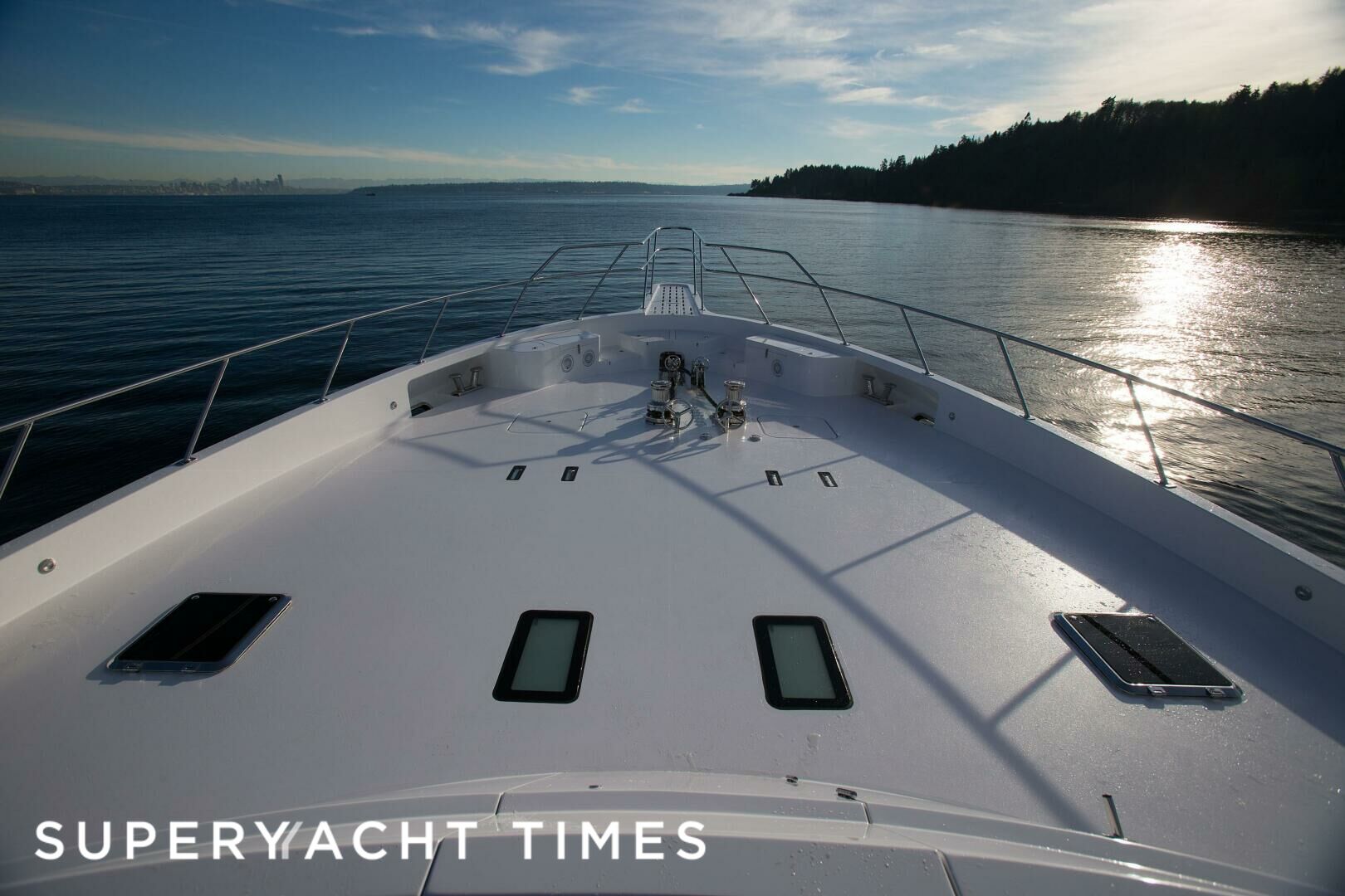 Cazador yacht foredeck