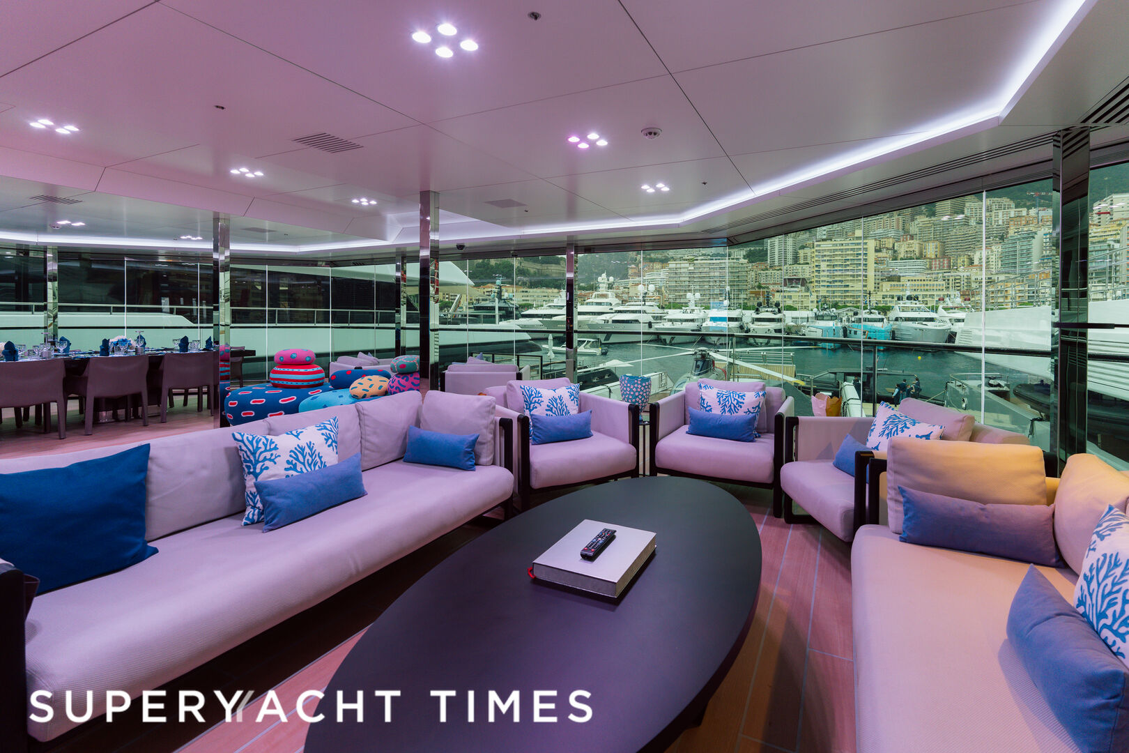 Bold yacht saloon