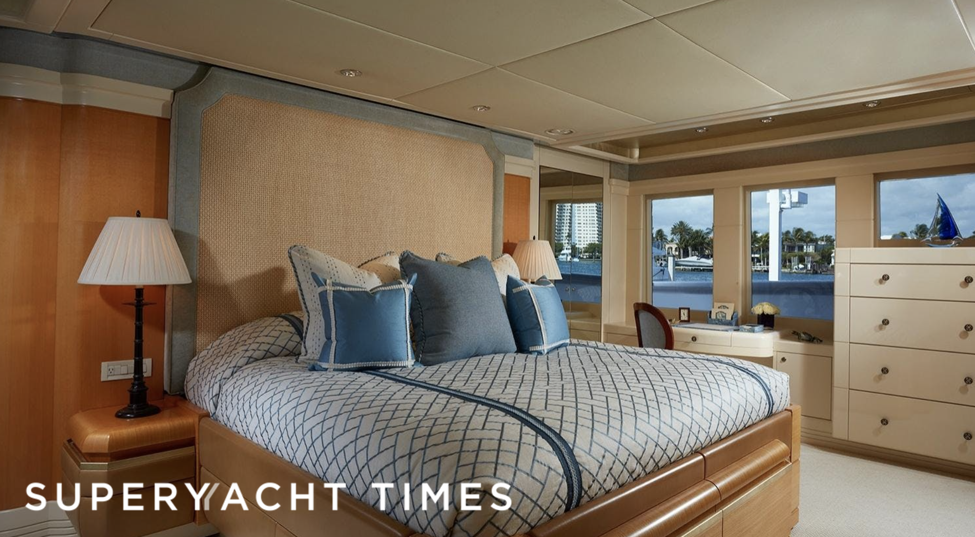 Ruffian yacht stateroom