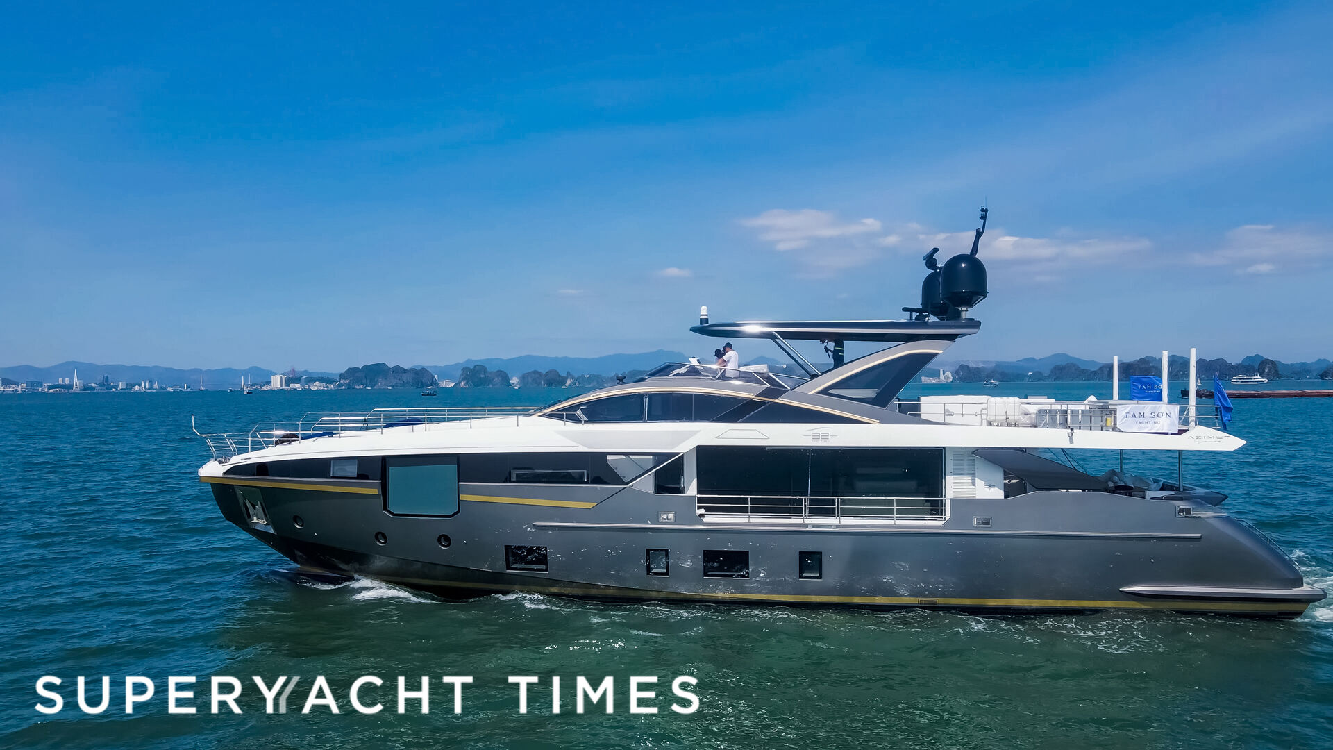 Dong Hai yacht cruising