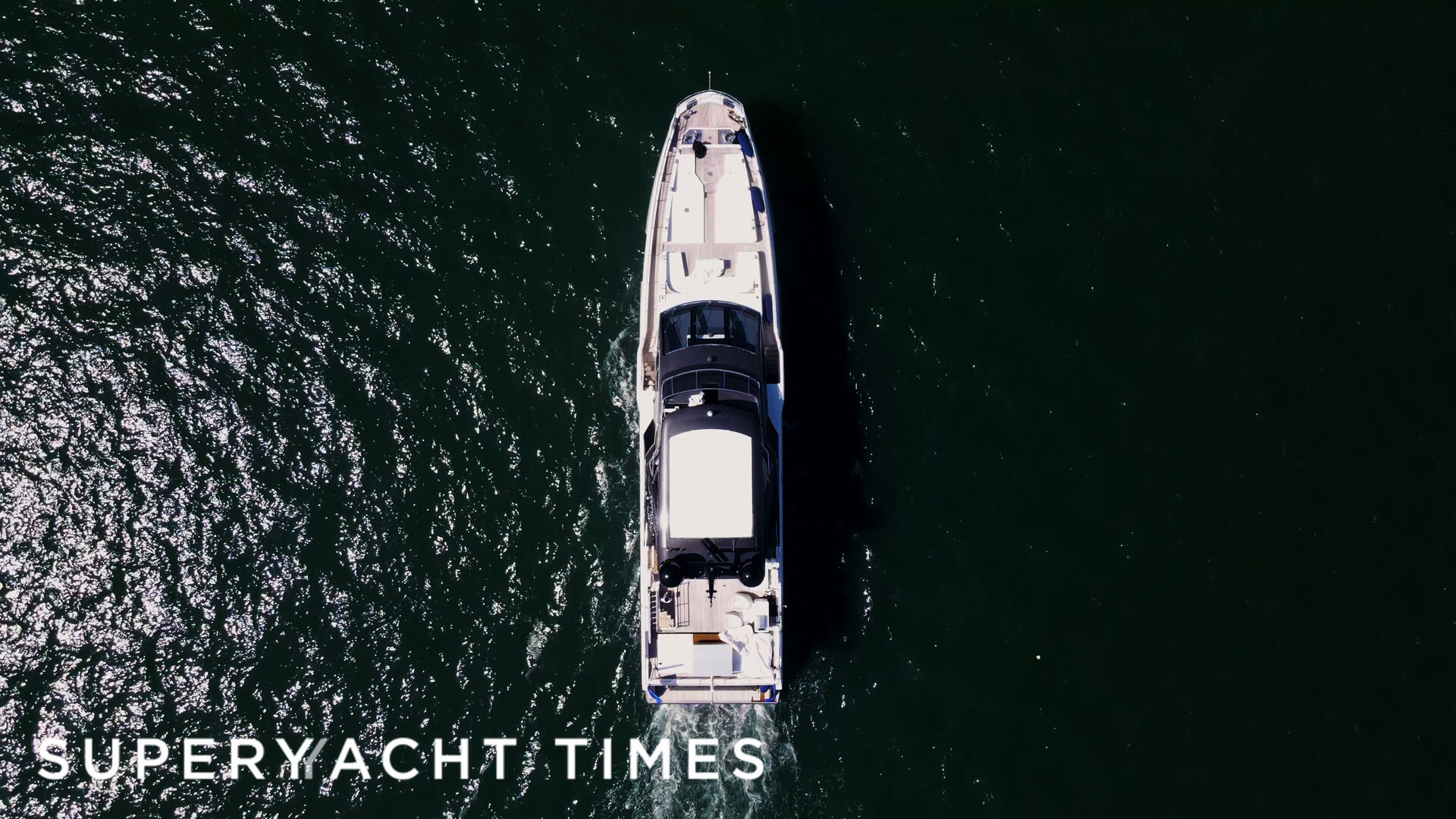 Dong Hai yacht aerial