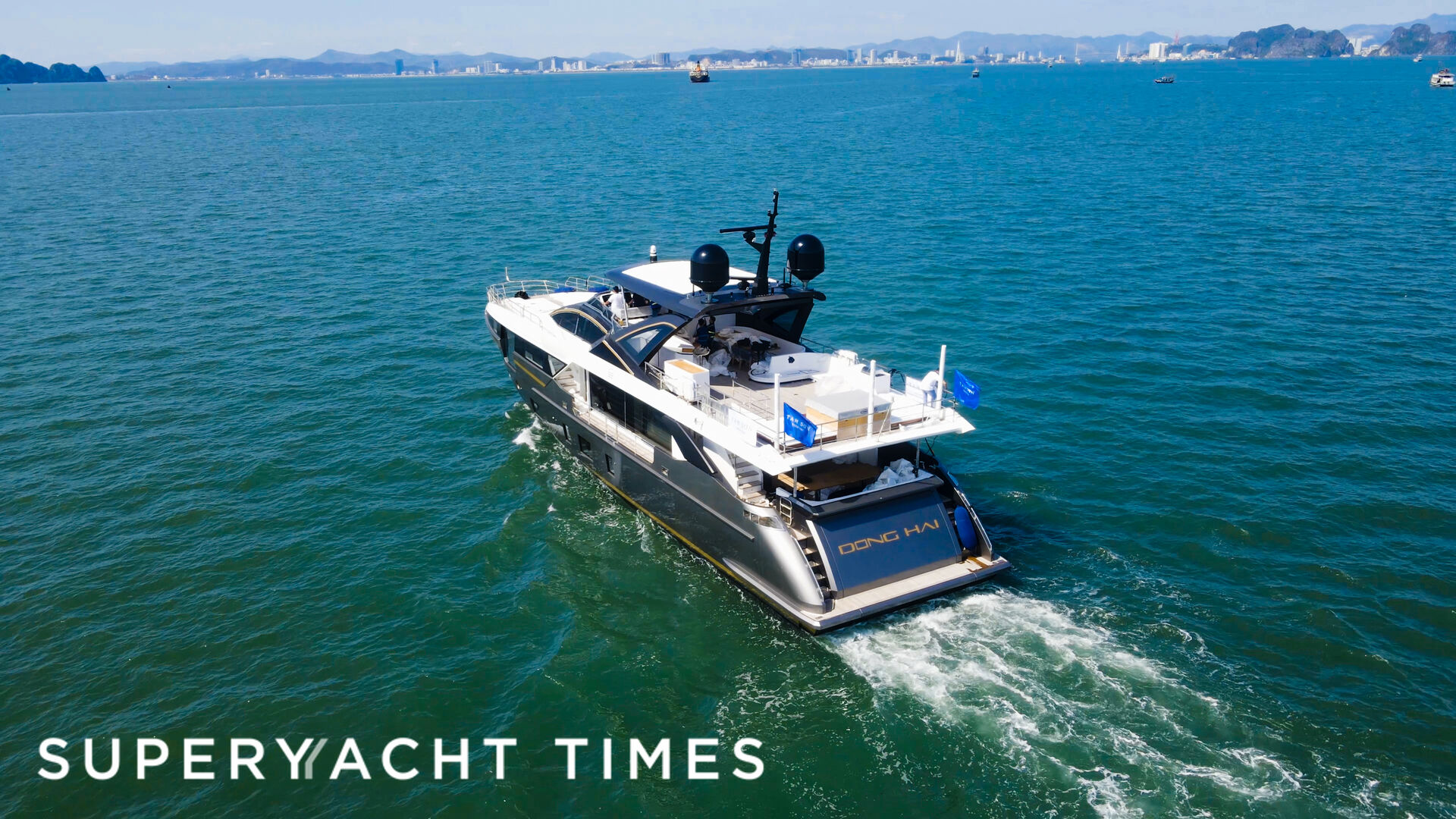 Dong Hai yacht aerial