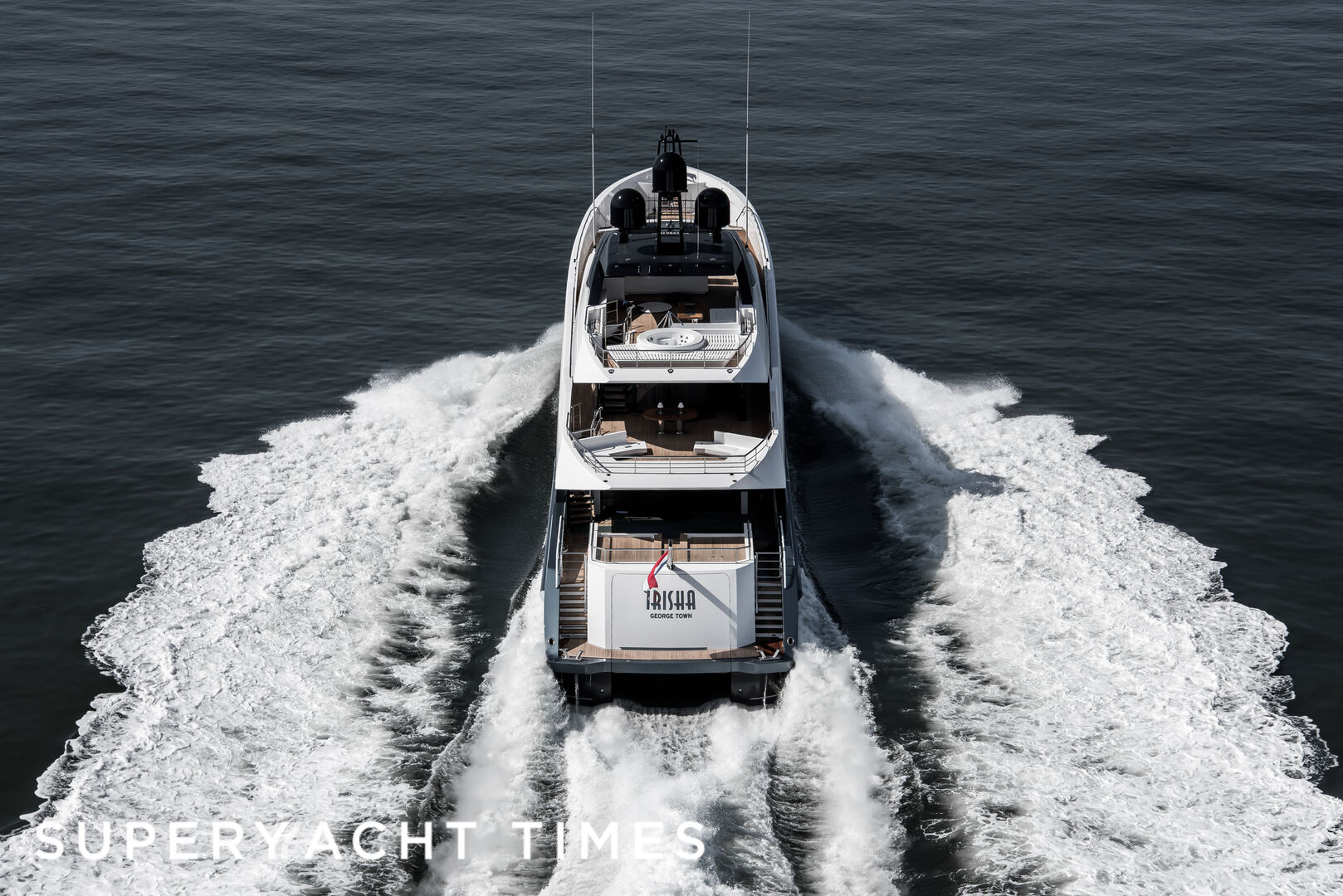 Heesen Irisha on seatrials