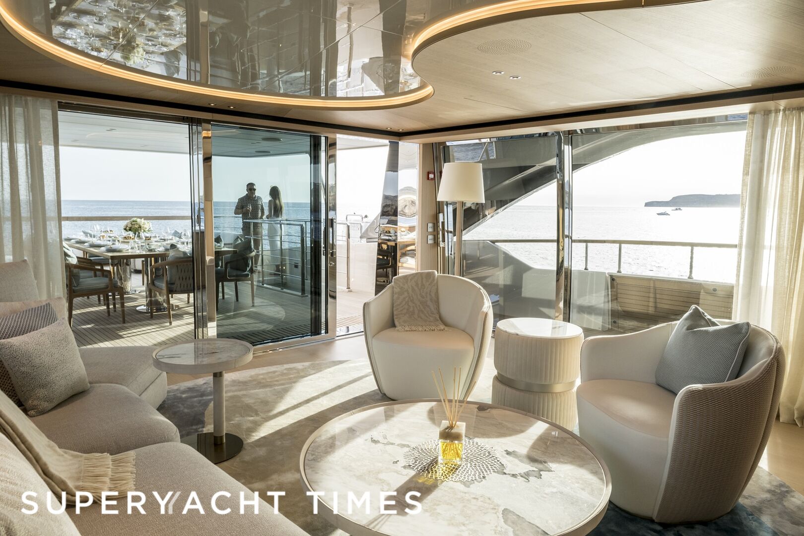 Unique S yacht saloon