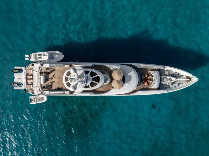 Valinor Yacht 