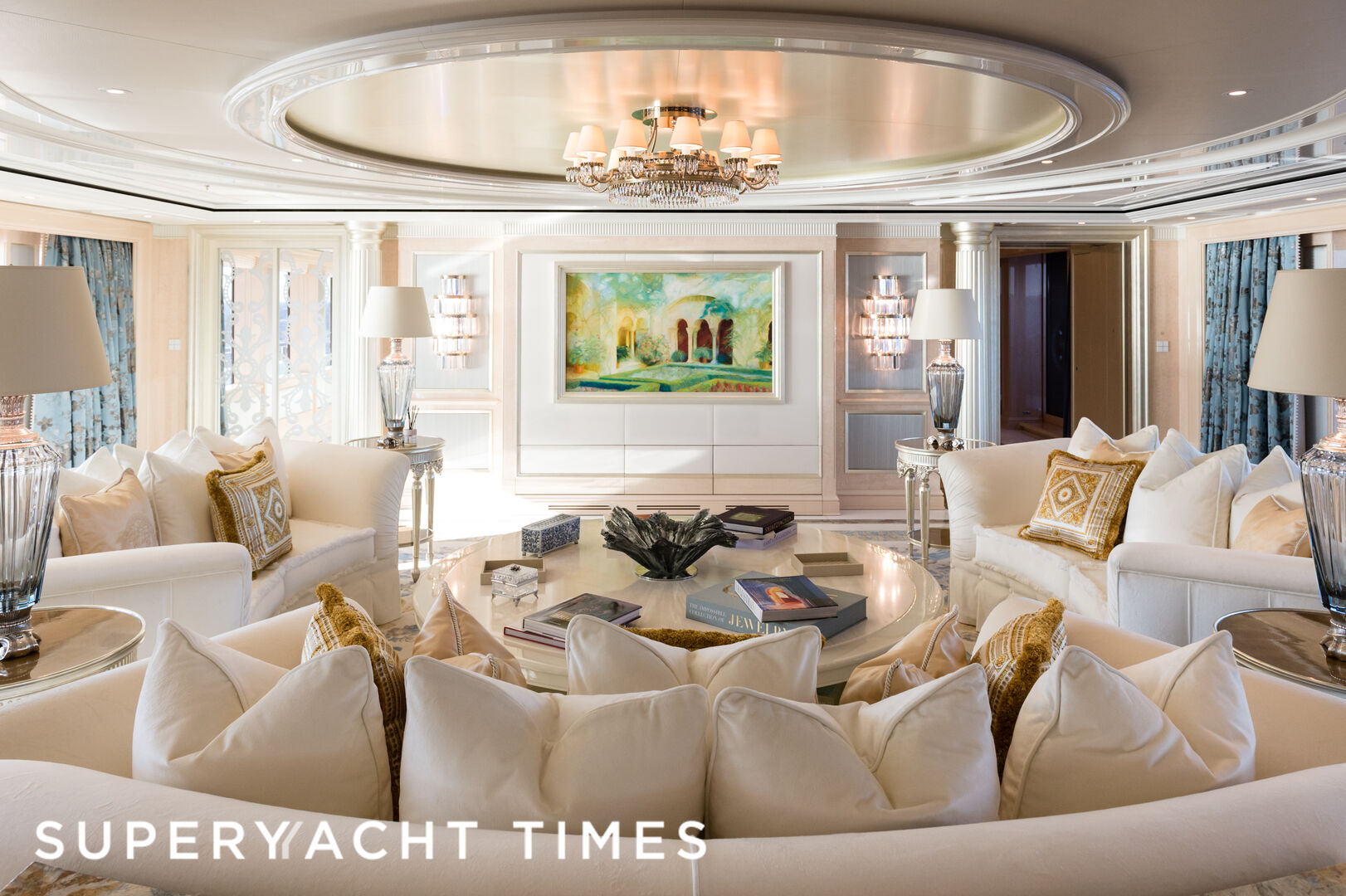 Plvs Vltra yacht saloon