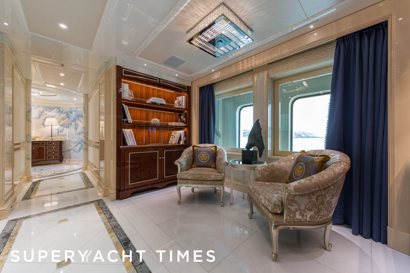 Plvs Vltra yacht saloon