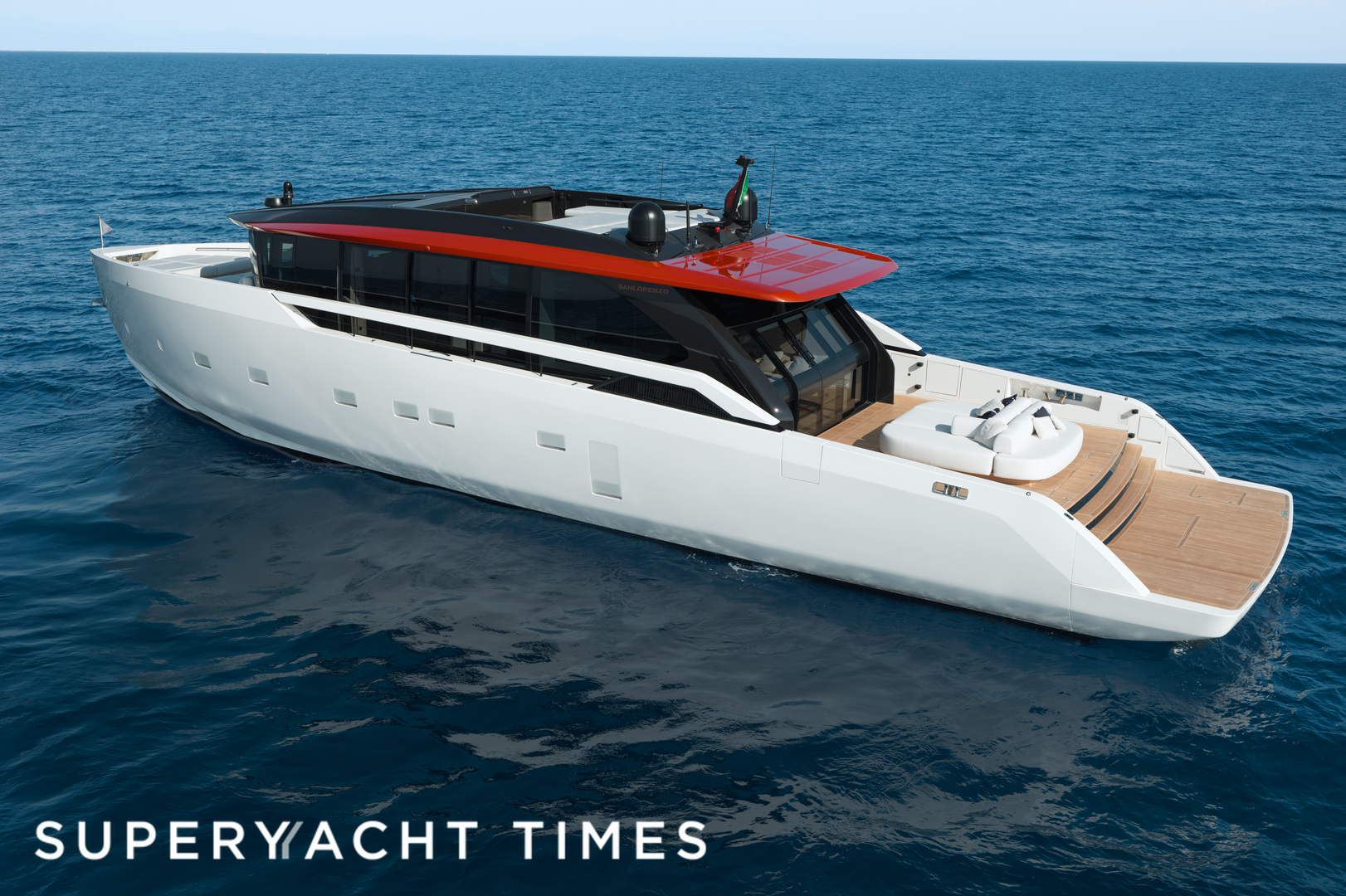 Sanlorenzo SP92 yacht exterior design