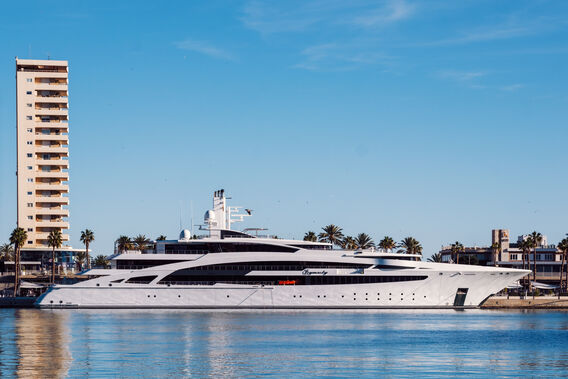 I Dynasty yacht docked in Malaga