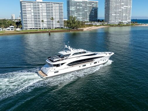 Miss Michelle yacht cruising