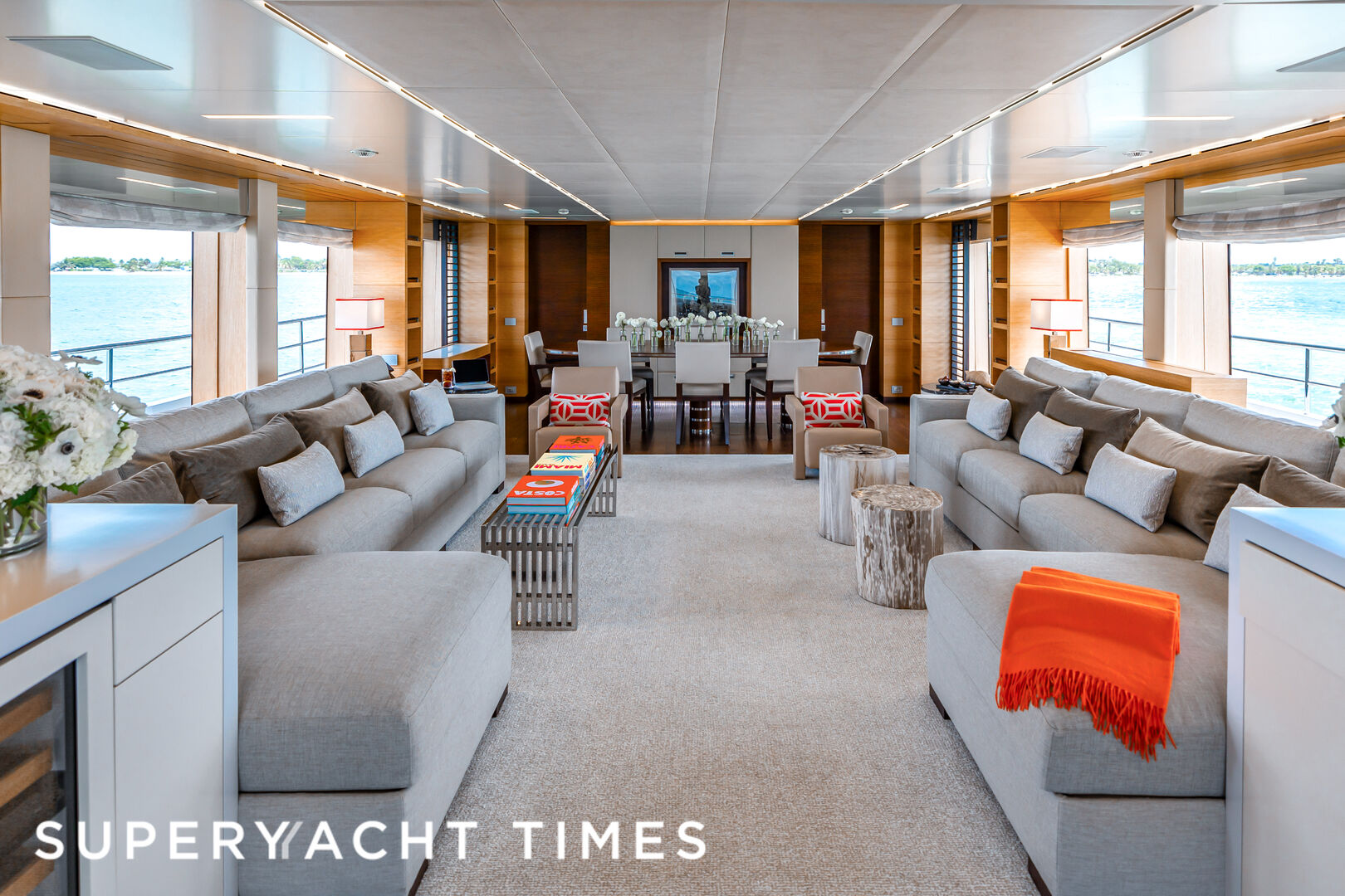 Patience yacht saloon