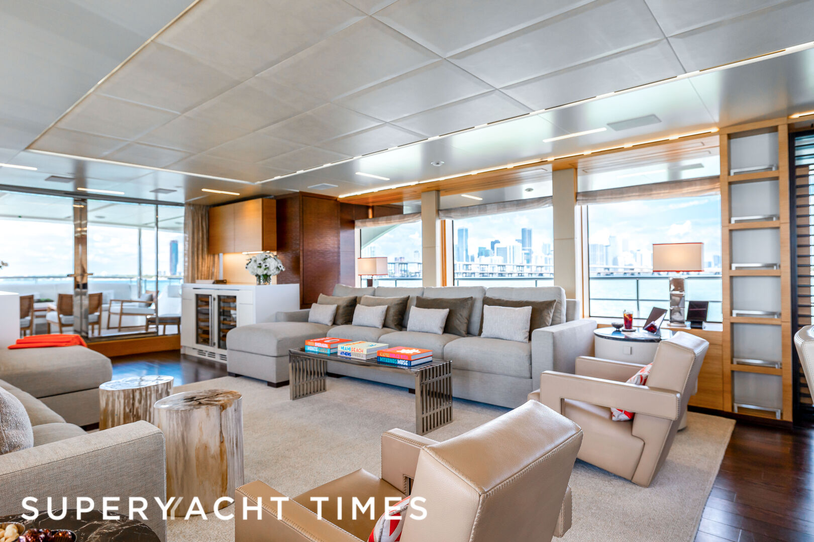 Patience yacht saloon