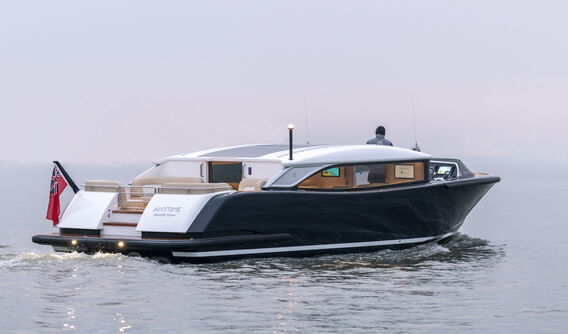 Limousine 12.0M thumbnail