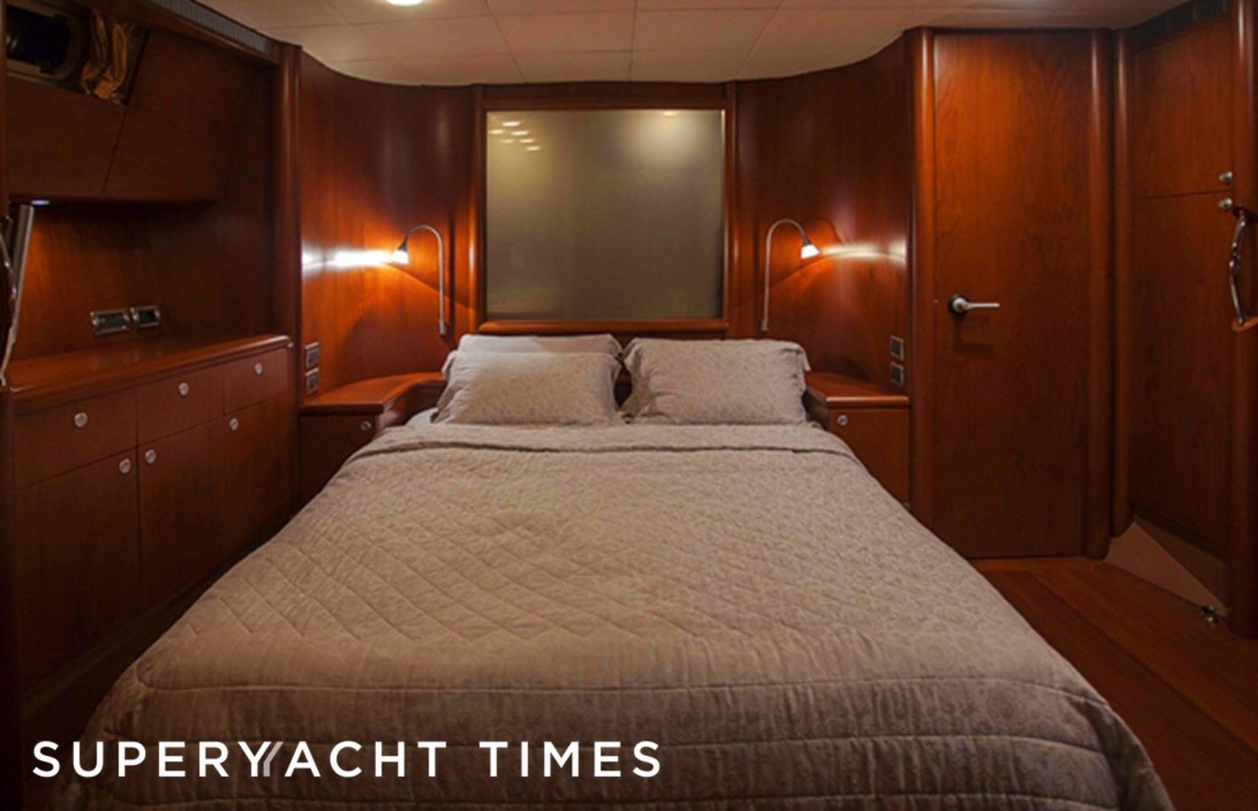 Golden Touch yacht stateroom
