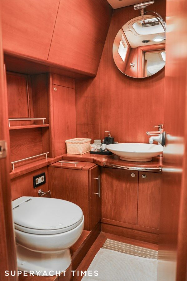 Golden Touch yacht bathroom