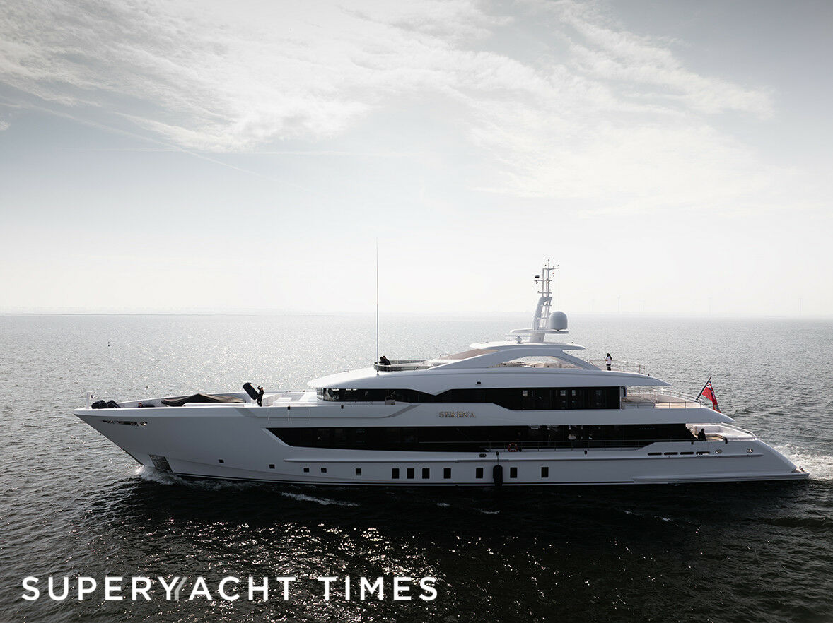 Serena yacht cruising