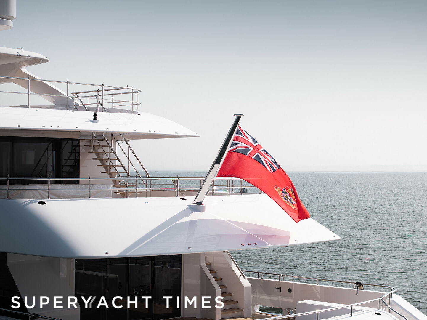Serena yacht flag