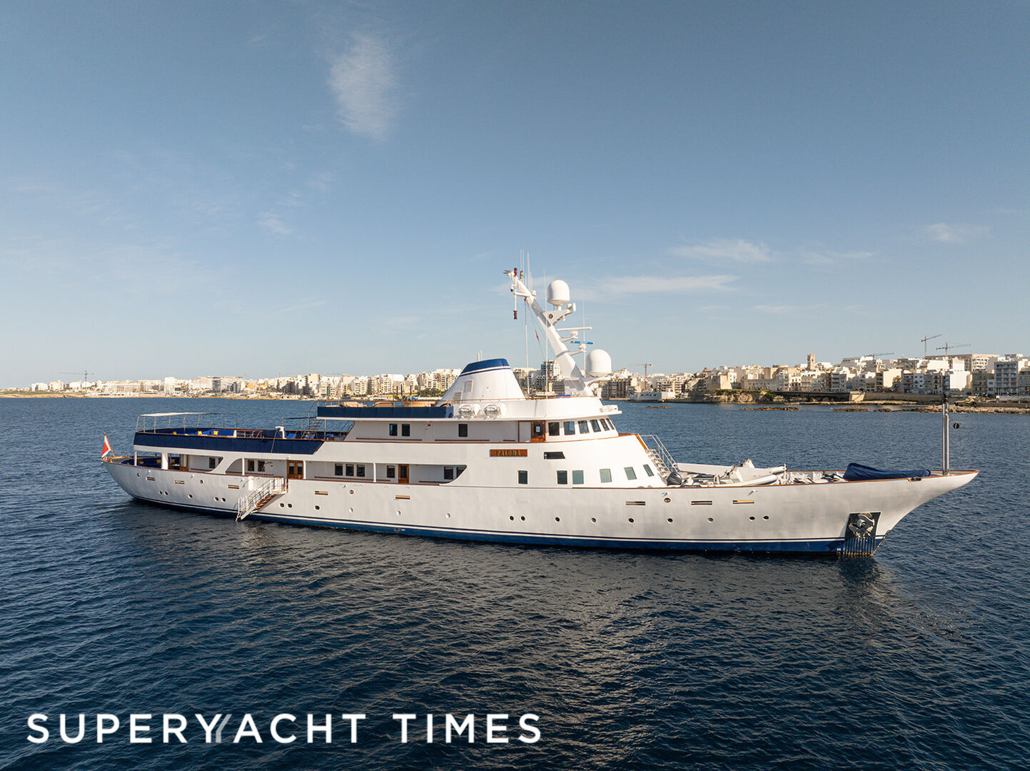Paloma yacht anchored