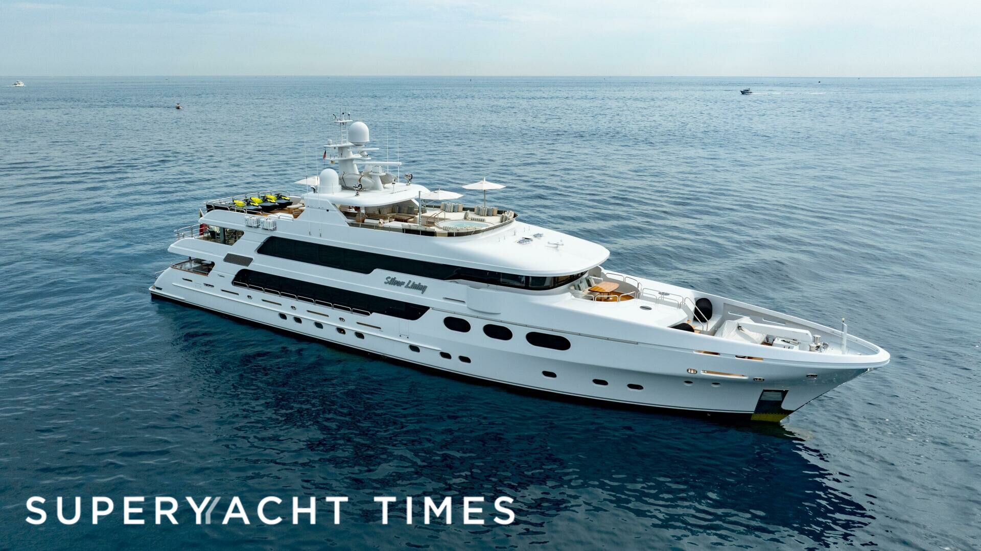 Silver Lining yacht cruising