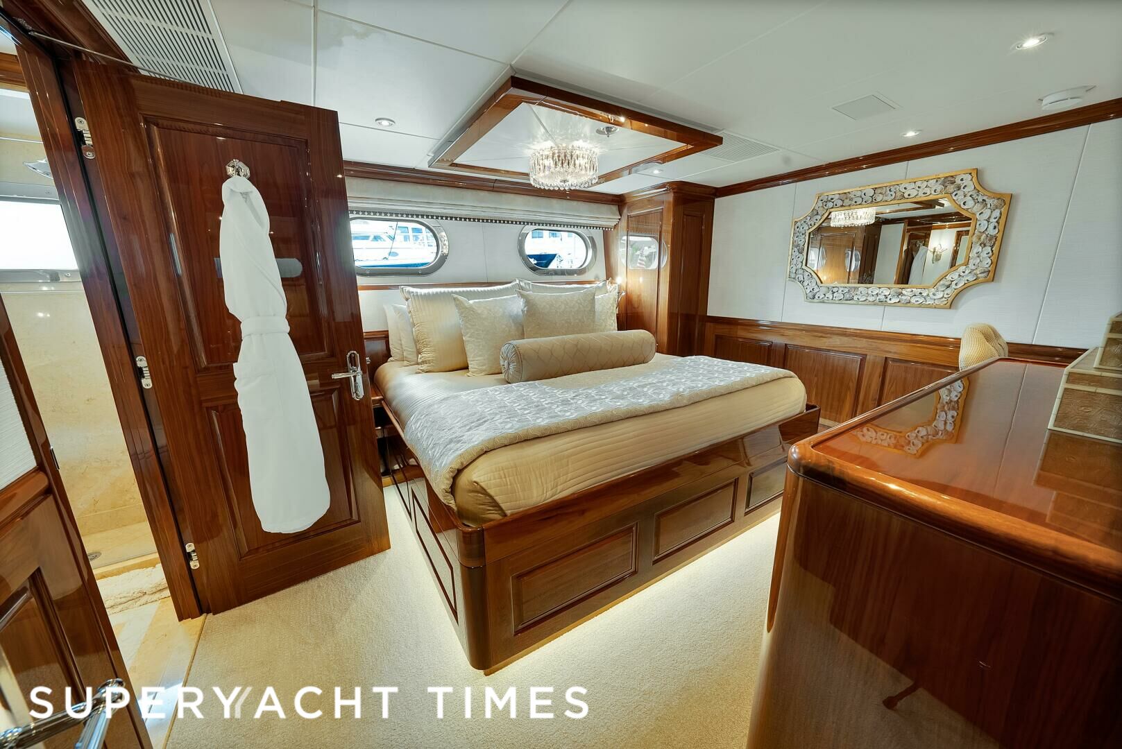 Silver Lining yacht stateroom