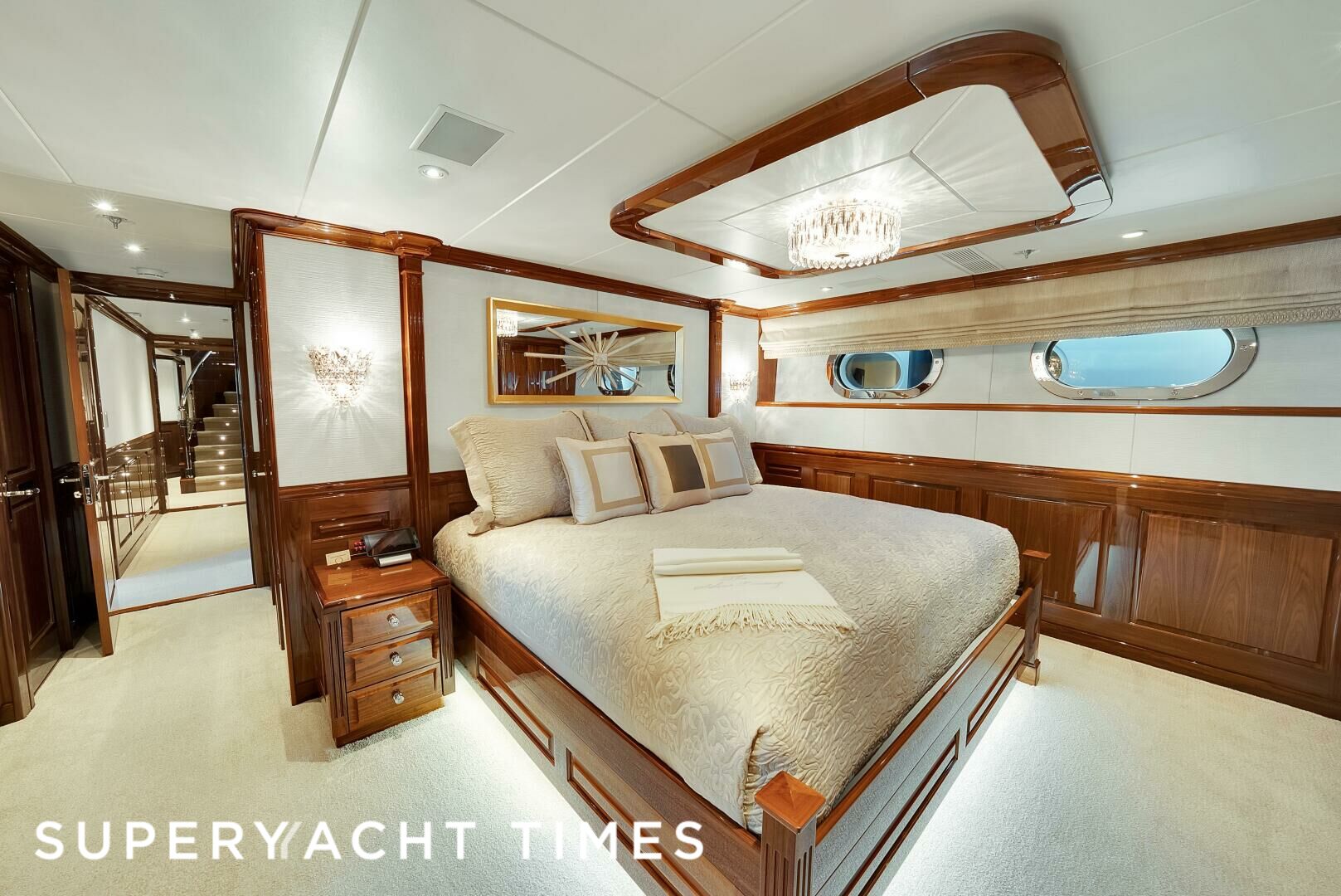 Silver Lining yacht stateroom