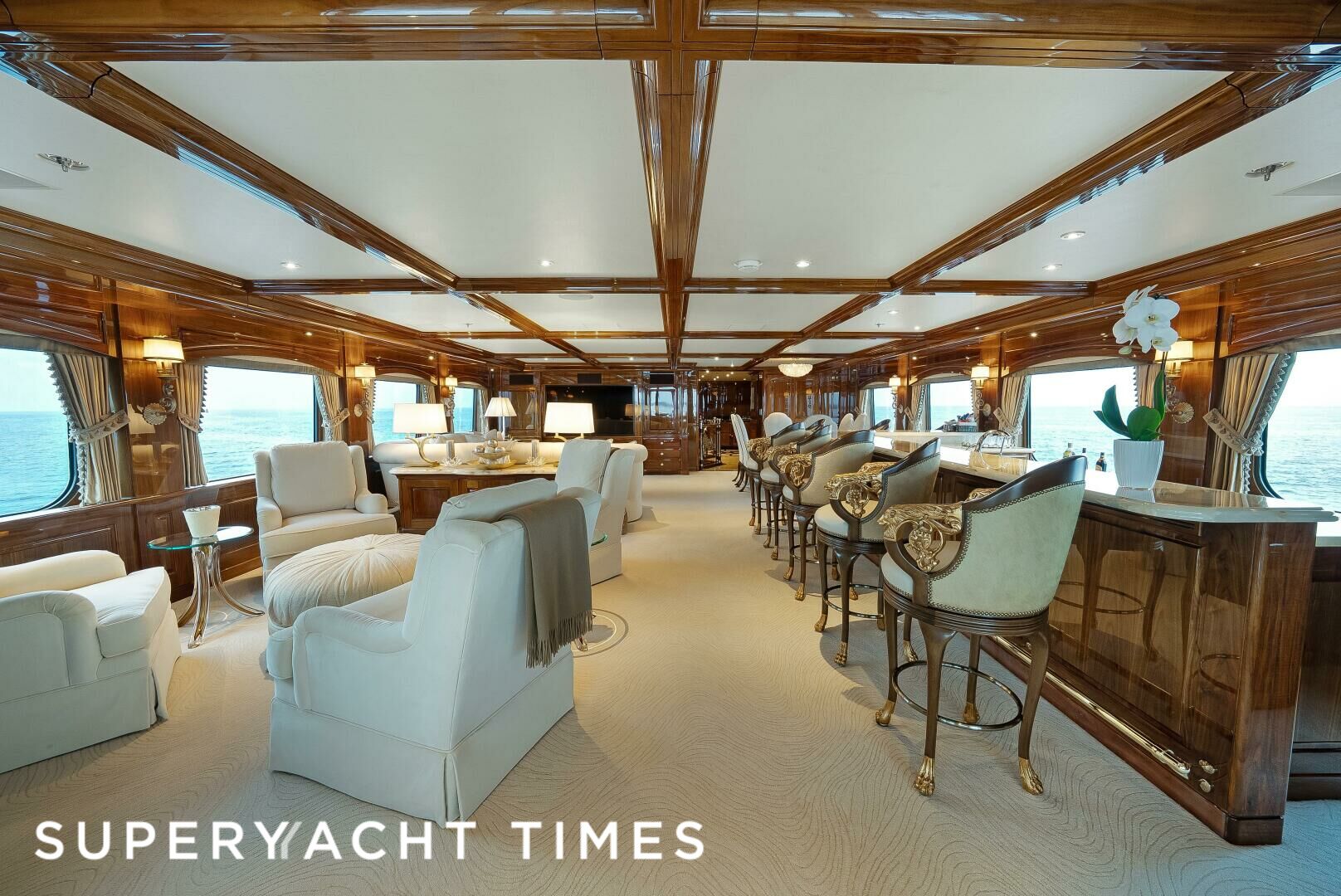 Silver Lining yacht saloon