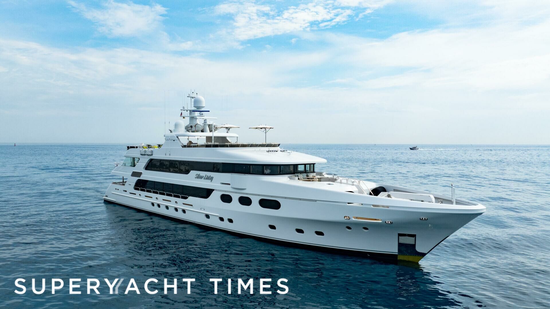 Silver Lining yacht cruising