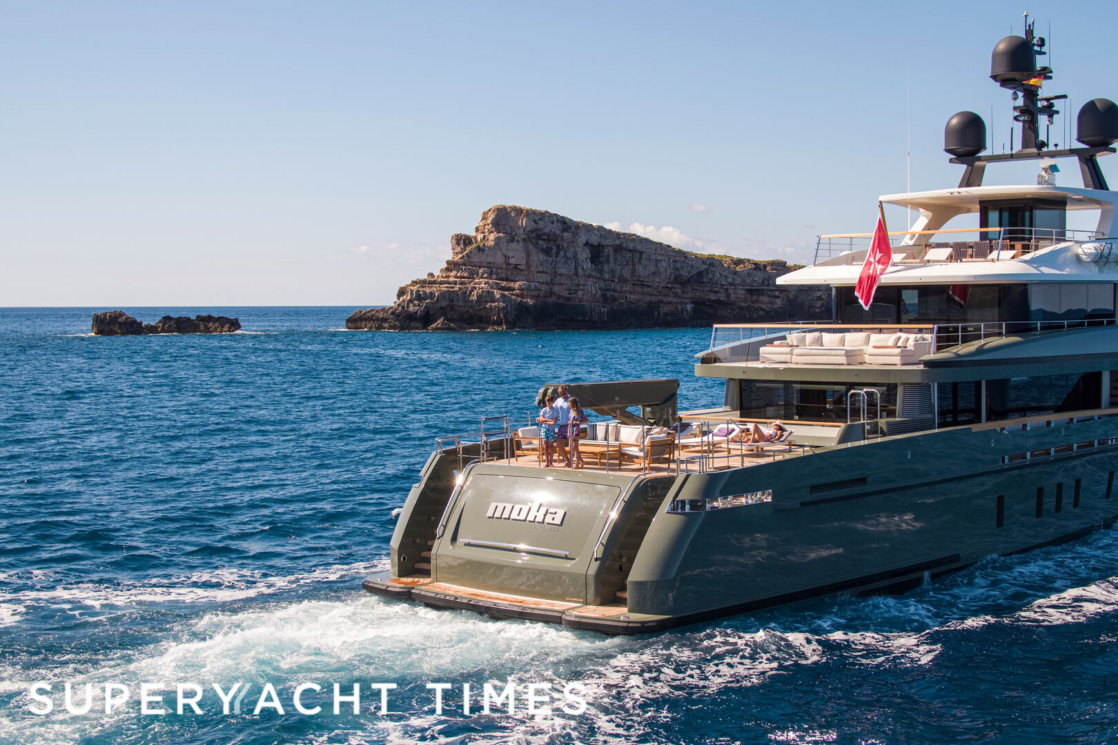 Moka yacht cruising