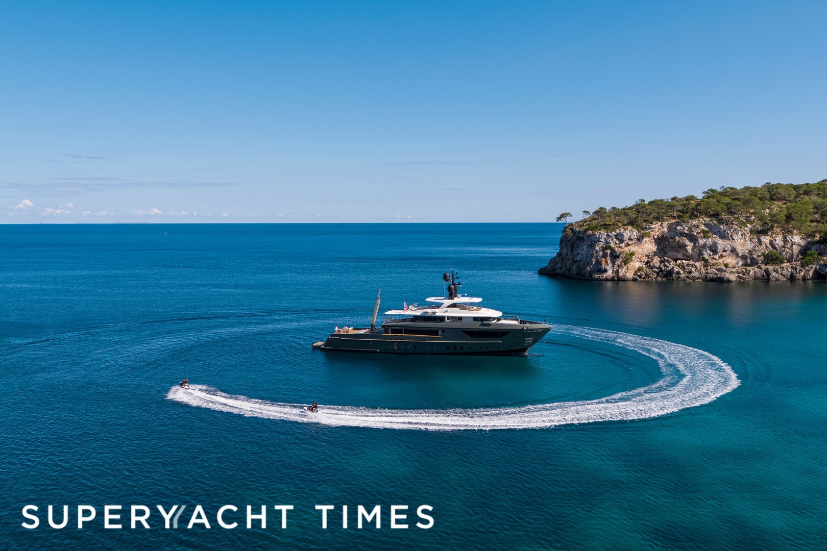 Moka yacht anchored