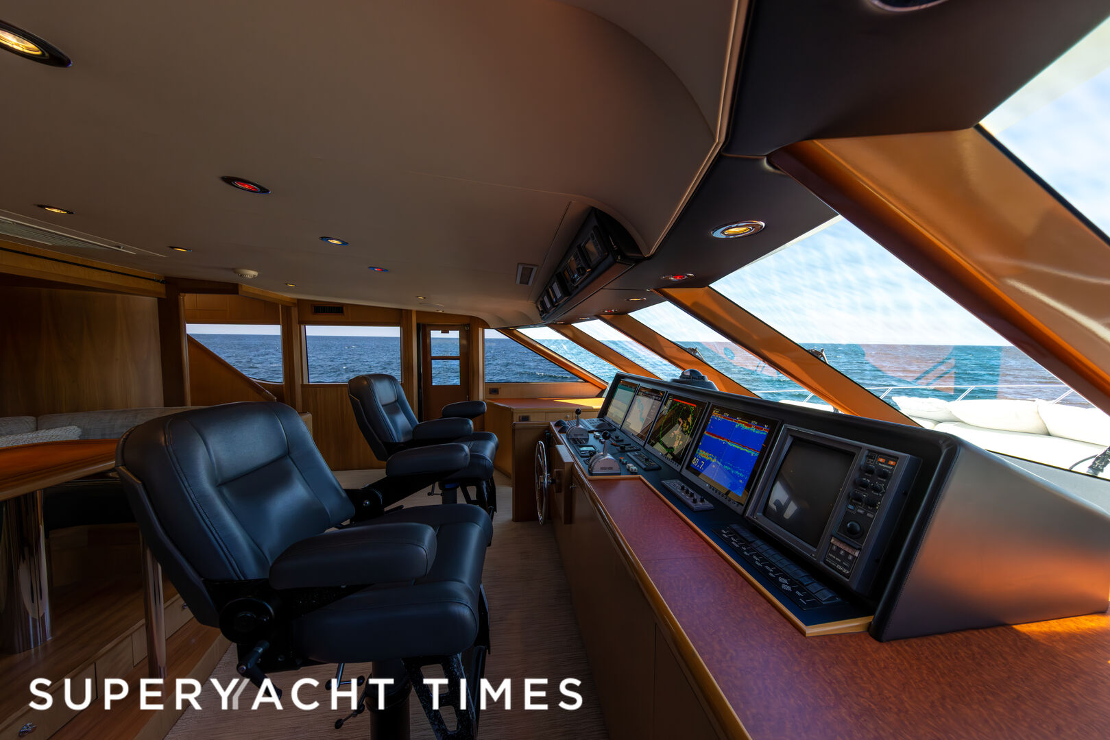 Chiron yacht wheelhouse