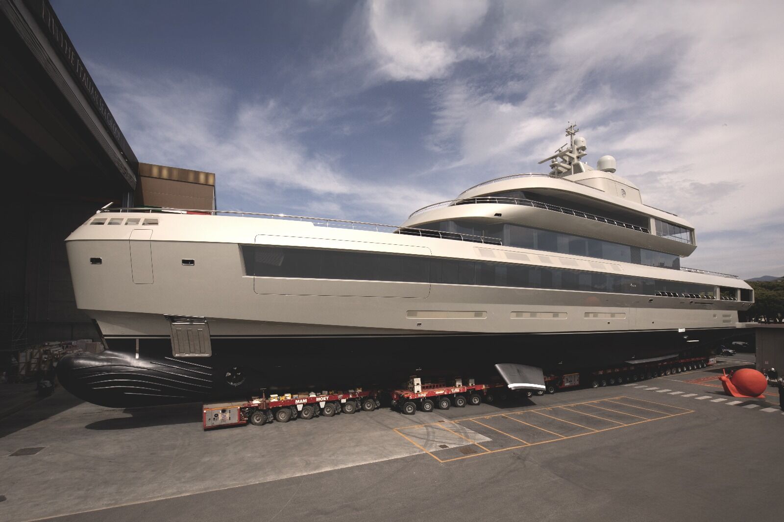72m Admiral Armani superyacht launched