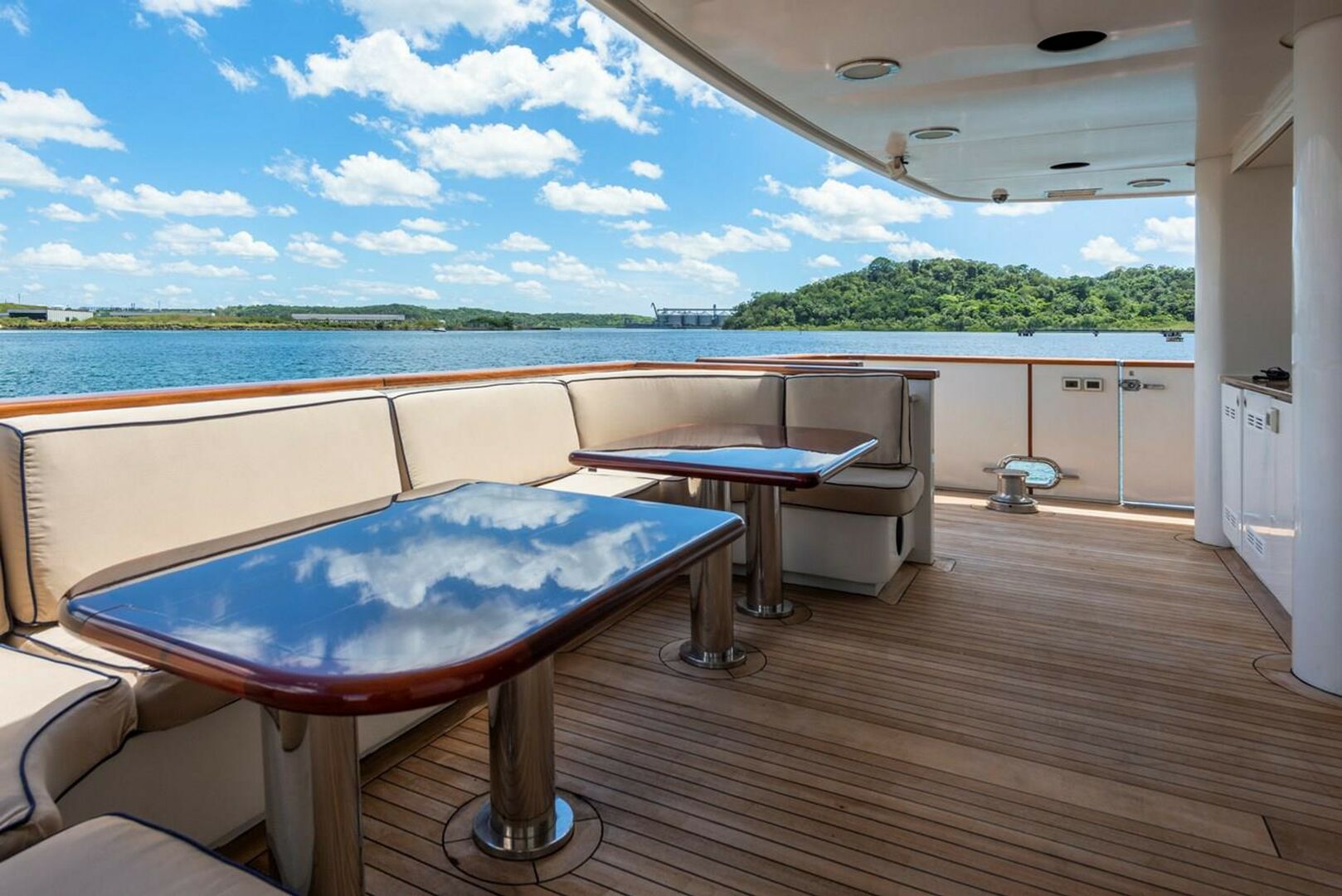 Big Aron yacht deck