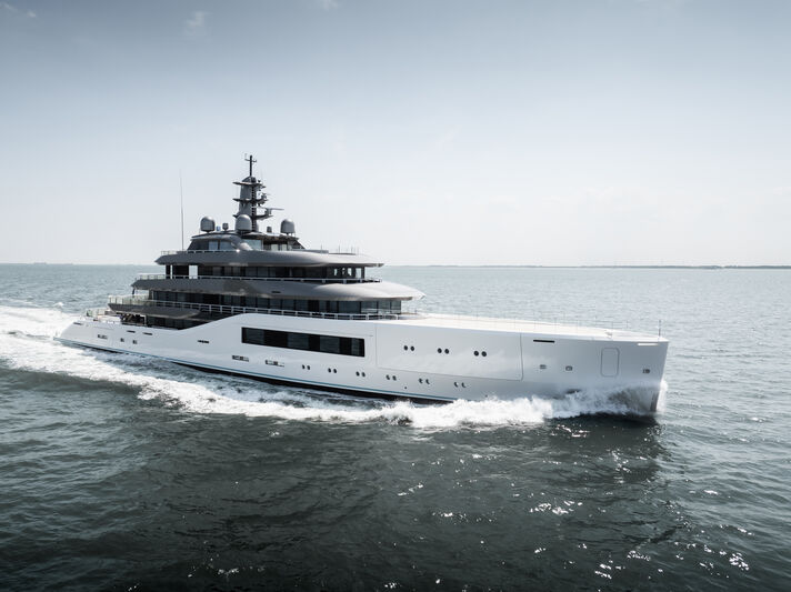 Pangea Yacht 