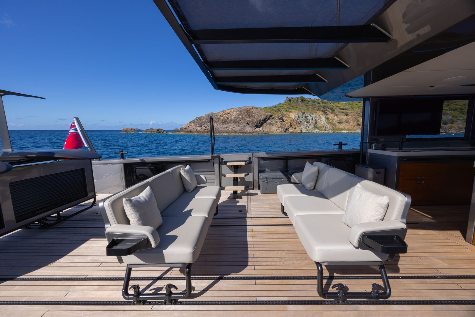 Vandal Marine unveils 20m Vandal 60 chase boat designed by RWD
