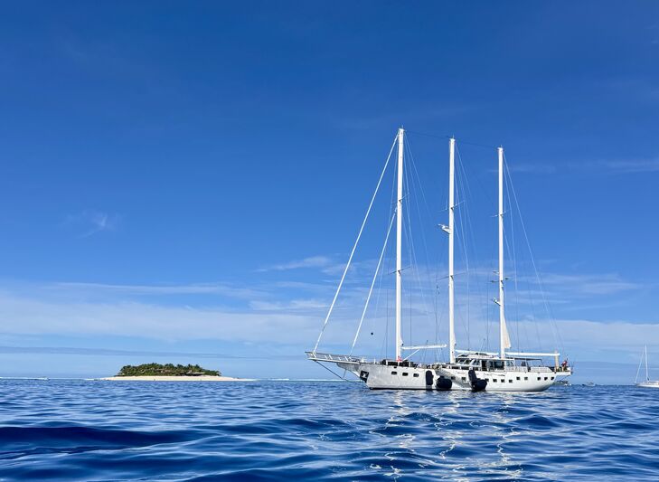 Thumbnail for /yacht-news/sailing-yacht-southern-cloud-anchored-in-new-zealand
