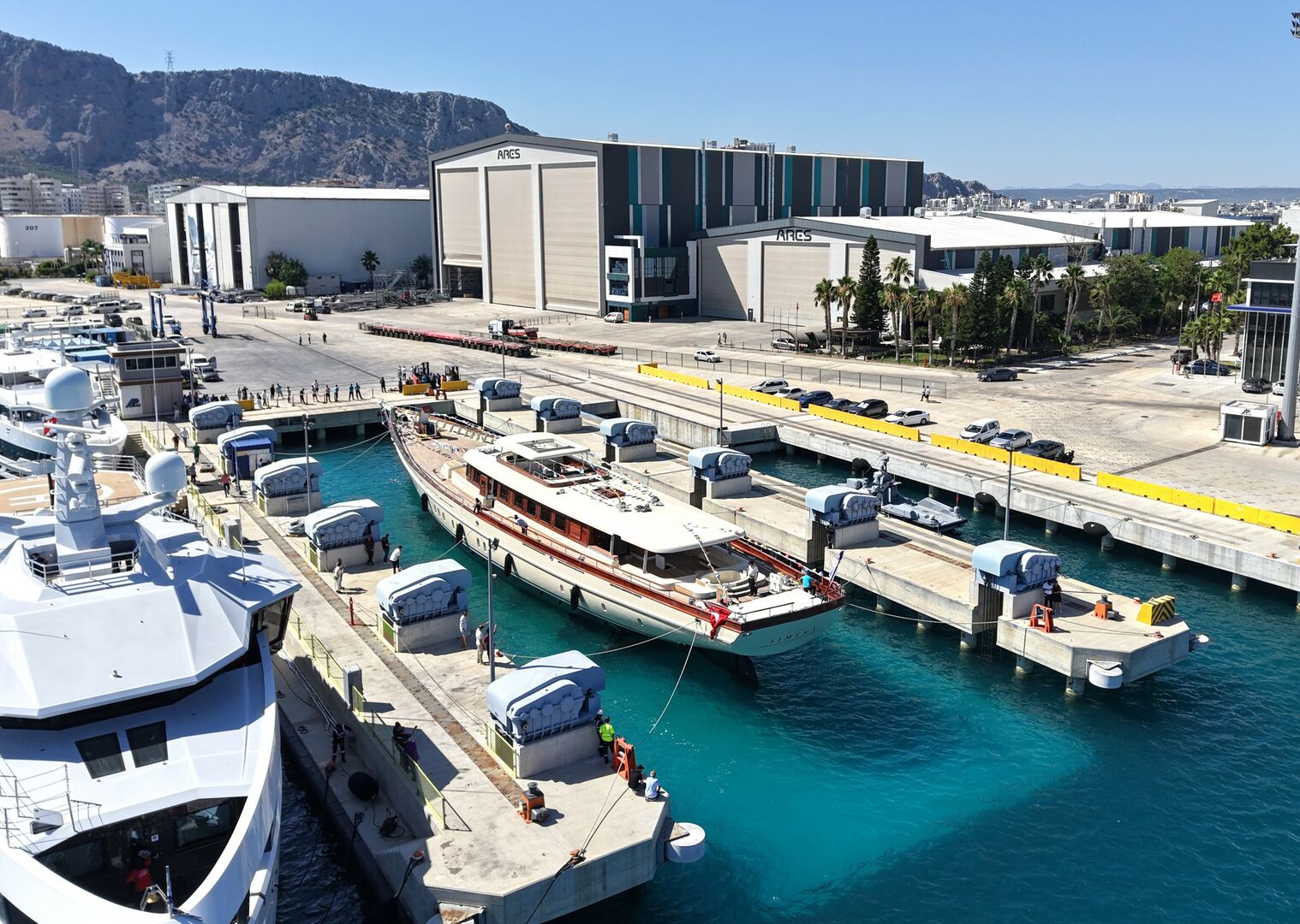 62m Ares sailing yacht Simena launched