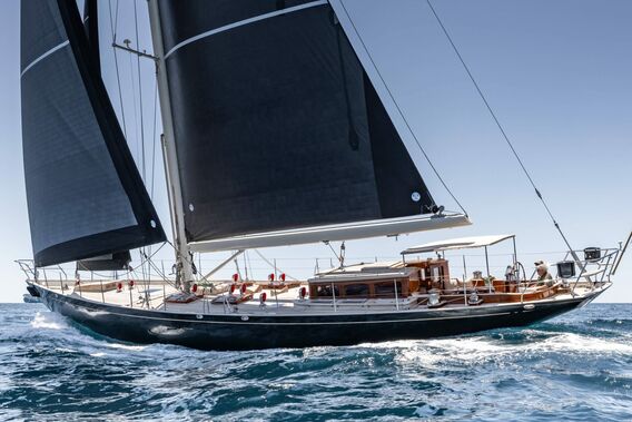 Bontekoning yacht sailing