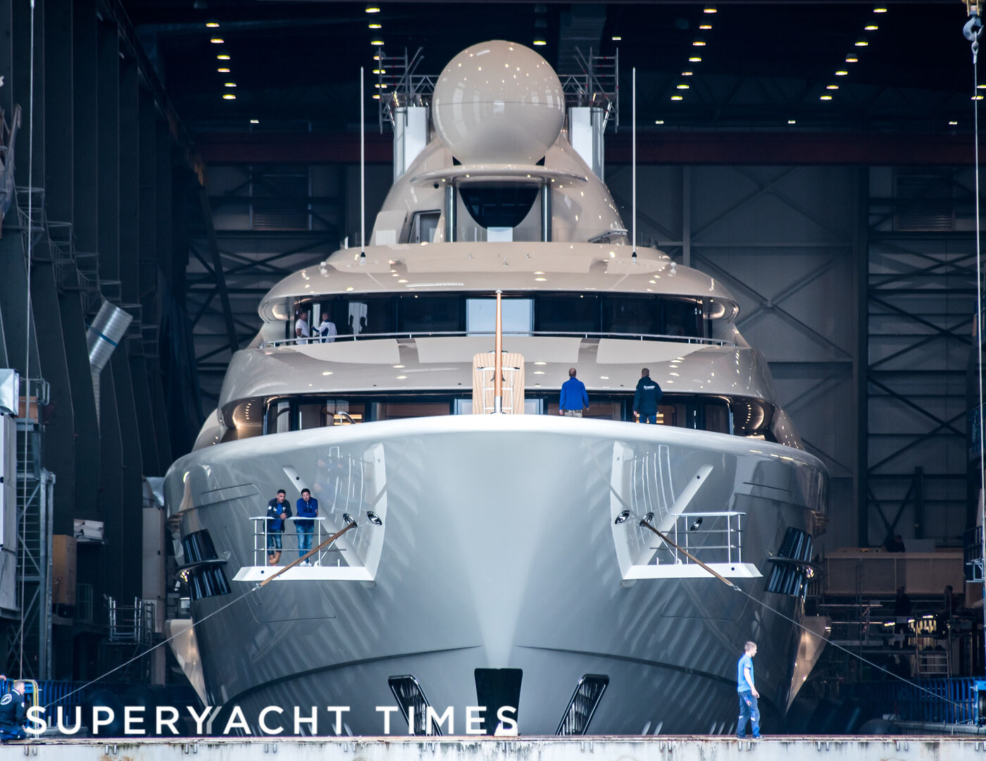 Feadship 1007 launch