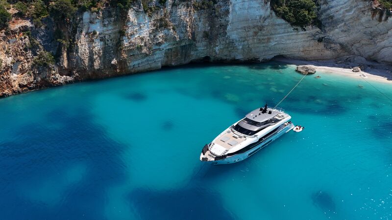 Thumbnail for /yacht-news/yacht-perseus-anchored-in-kefalonia