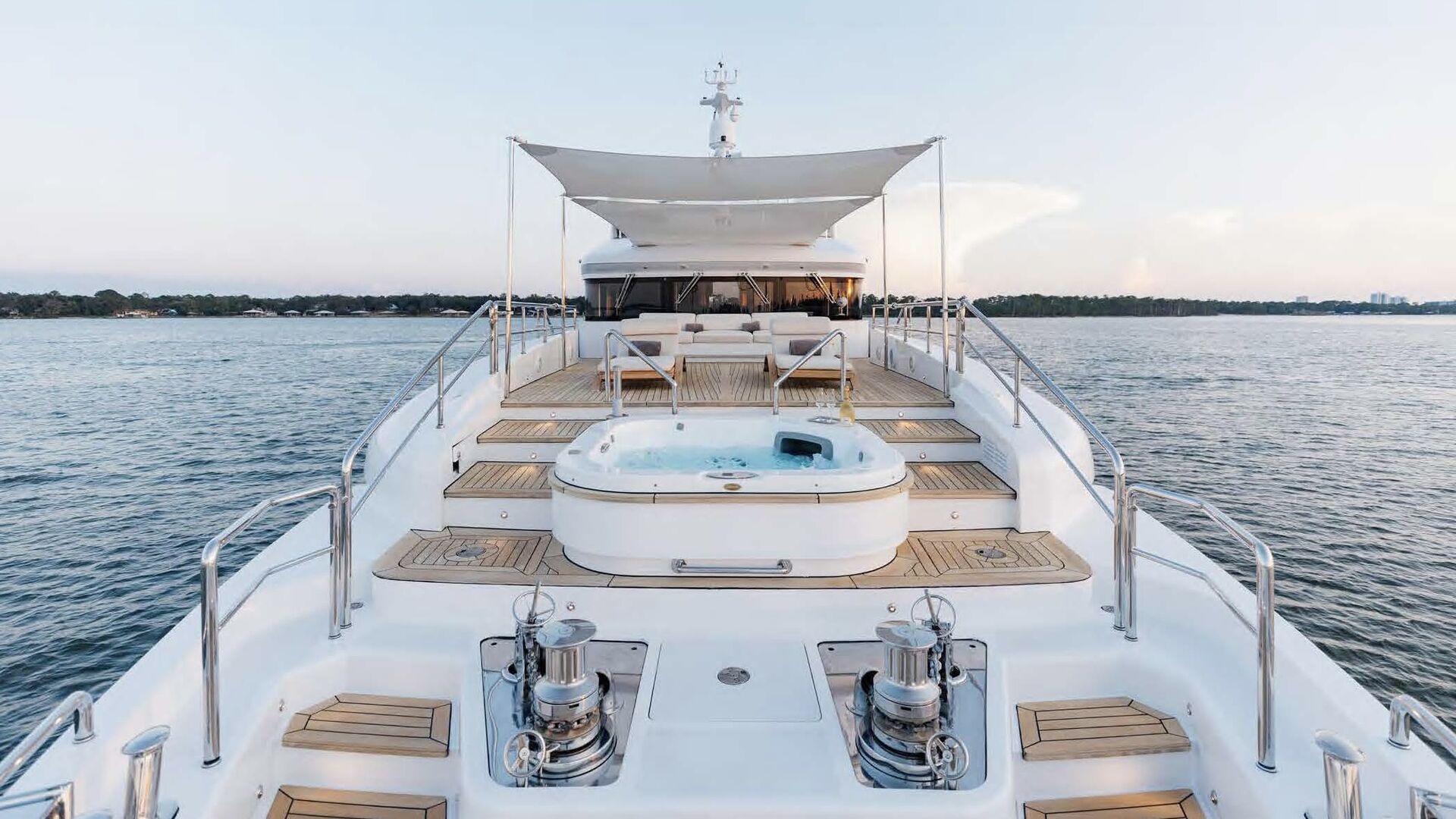 Bella Vita yacht